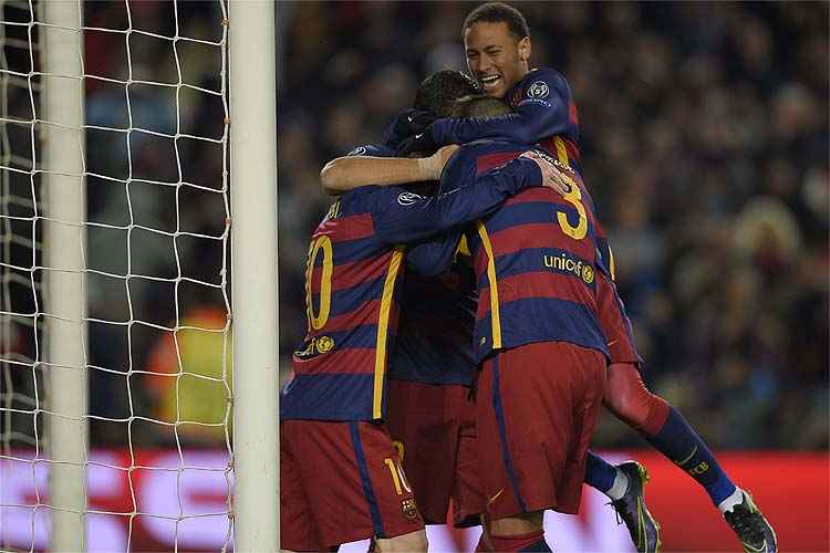 Neymar não marcou, perdeu uma penalidade, mas ajudou Barça a construir outra goleada em 2015
