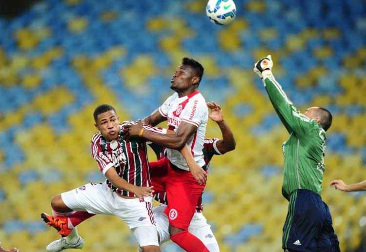 O Inter vencia por 1 a 0 e tinha um jogador a mais em campo, mas permitiu o empate do tricolor