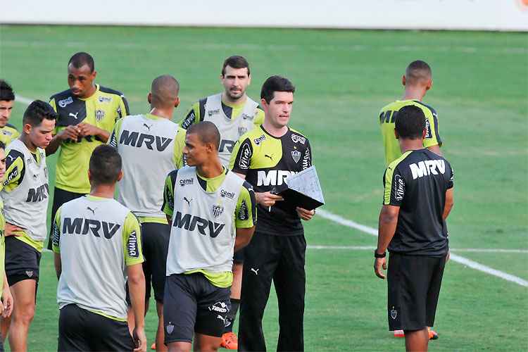 Diogo Giacomini espera entregar o comando do time principal com vitória e o vice-campeonato brasileiro
