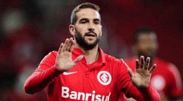 Partidas contra o Atlético, pela Libertadores, foram o auge de Lisandro no Inter em 2015