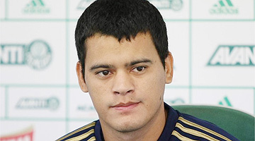 Contratado em 2013, o paraguaio William Mendieta tem vínculo com o Palmeiras até 2017