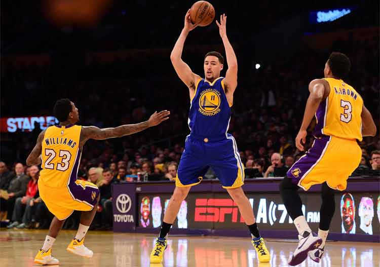 Klay Thompson marcou 36 pontos nos três primeiros quartos da partida, sendo 18 em bolas de três pontos