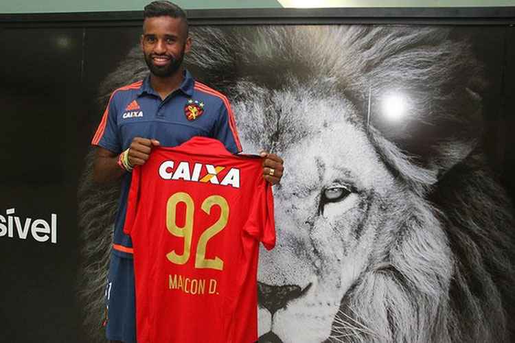 Com esperança de ir aos Jogos Olímpicos, lateral deixou o futebol italiano para reforçar o Sport em 2016