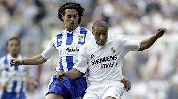 Roberto Carlos jogou com Zinedine Zidane, entre 2001 e 2006