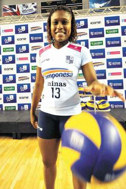 Carla diz que sentiu muito as participações ruins em 2011 e 2013, mas que serviram de lição