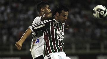 Léo e Fred foram expulsos na estreia de Atlético-PR e Fluminense na Primeira Liga