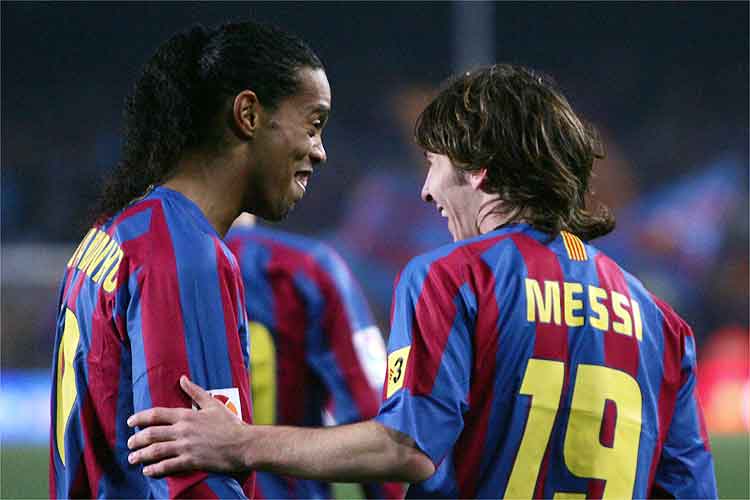 Ronaldinho Gaúcho e Lionel Messi mostraram grande entrosamento no pouco tempo em que atuaram juntos