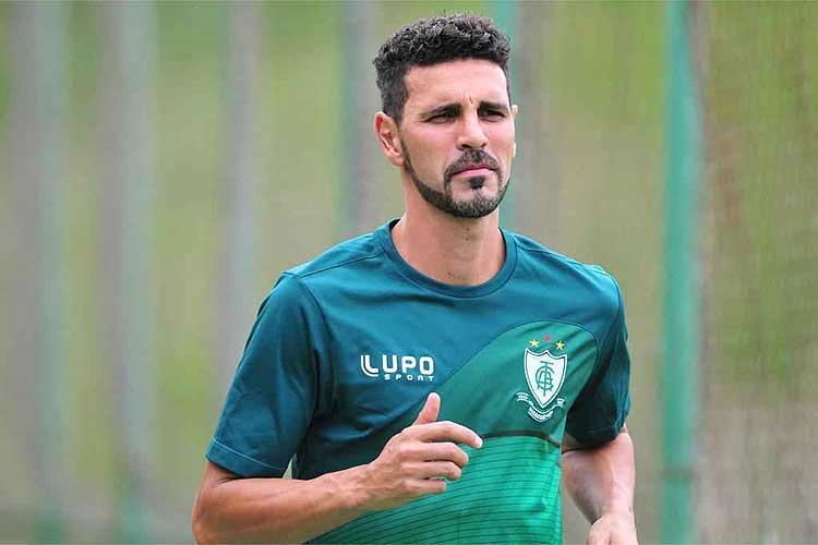"Não queríamos perder da forma que perdemos, mas isso coloca a cabeça no lugar", diz Guerreiro