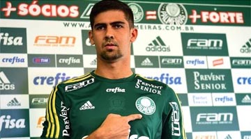 Leandro Almeida ficou fora da lista depois de cometer erro em jogo contra o São Bento, pelo Paulista