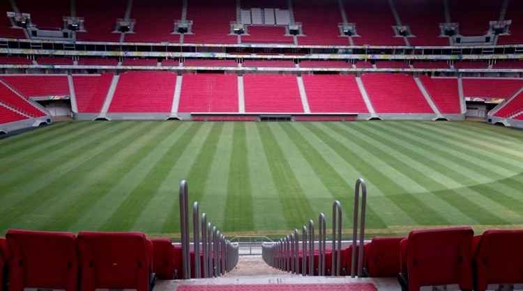 O gramado do Mané Garrincha passou por replantio entre janeiro e fevereiro