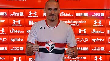 Zagueiro Maicon negou que vem ao São Paulo por ter enfrentado problemas no Porto