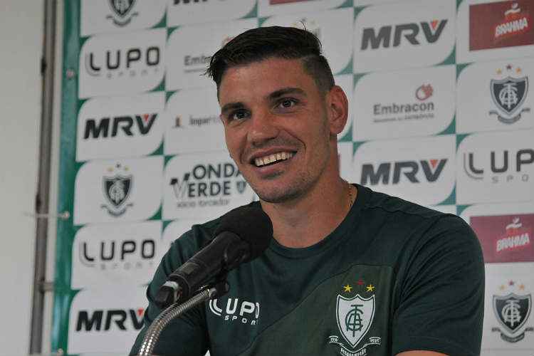 Goleiro espera bom resultado diante do Cruzeiro, para dar confiança ao time no restante do Estadual