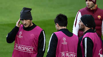 Roma, do veterano astro Francesco Totti, terá dfícil missão diante do Real no Bernabéu