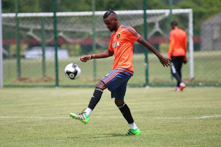 Desde que chegou ao Sport, Maicon só entrou em campo em três oportunidades