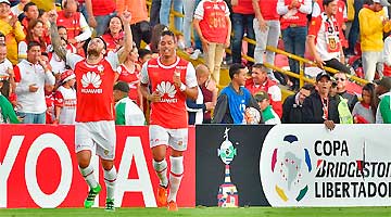 Com dois gols, Jonathan Gomez comanda vitória do Independiente Santa Fé em casa