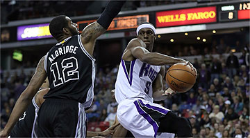 Spurs atropelou o Clippers dentro de casa