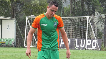 Victor Rangel desencantou e espera que equipe não desperdice tantas chances contra o Tombense