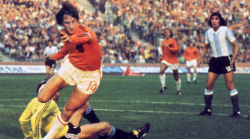 Vítima de câncer, Cruyff morreu nesta quinta