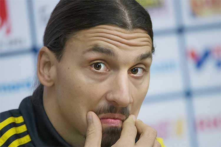 Ibra está perto do final de contrato com os campeões franceses a já indicou que não deverá renovar
