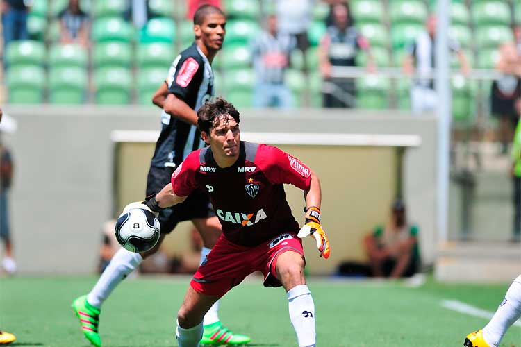 Jovem Uilson tinha atuação tranquila até falhar no lance que resultou no gol de Rafael Silva, na etapa final