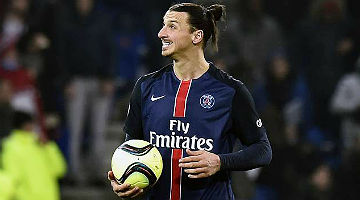 Ibrahimovic já pensa em parar de jogar, apesar do forte interesse de várias equipes