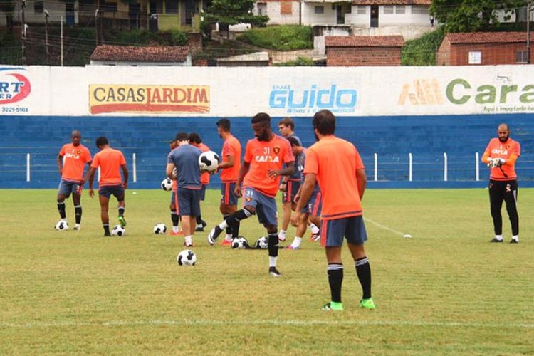 Equipe do Sport finalizou preparação para jogo decisivo na Copa do Nordeste no CT do CSA, em Maceió