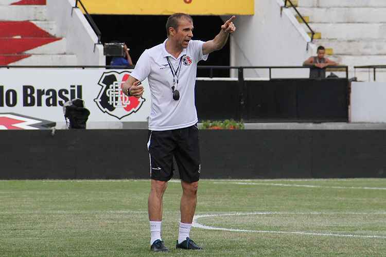 Milton Mendes assegura que os seus jogadores estão prontos para uma disputa de penalidades