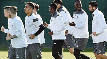 Liverpool busca vitória por dois gols de diferença para avançar à final da Liga Europa