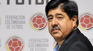 Luis Bedoya, ex-presidente da Federação Colombiana, é banido pelo Comitê de Ética da Fifa