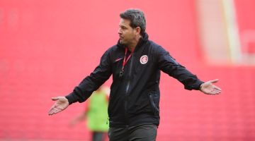 Campeão Estadual com o Figueirense, Argel pode conquistar seu segundo título como treinador