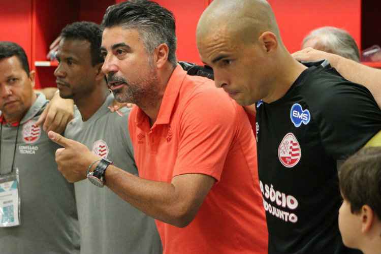 Últimos quatro contratados foram indicação do treinador, que espera mais nomes para a Série B