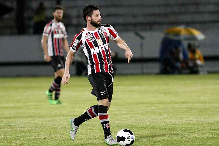 Além de João Paulo e Leandrinho, lesionados, Santa Cruz tem três baixas inesperadas por conta de virose