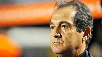 O Flamengo vai a campo nesta quarta sem Muricy 