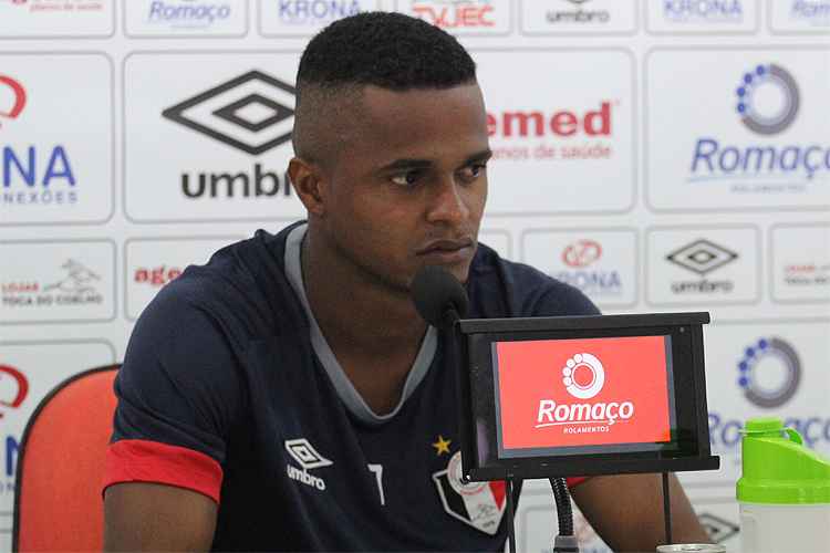 Já no Recife, Mario Sérgio espera os resultados dos exames médicos para ser confirmado oficialmente