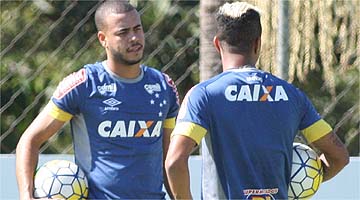 Mayke na mira do Sporting de Lisboa