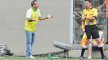 Claudio Prates busca a primeira vitória do time na Série A