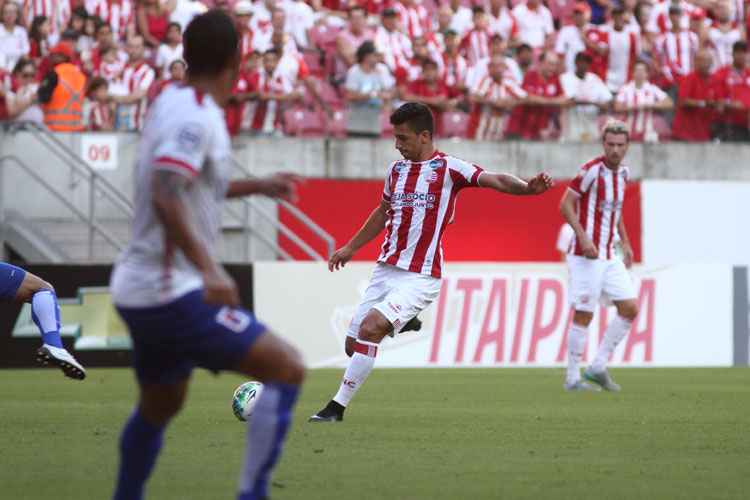 Com a goleada sobre o Paraná, time alvirrubro se mantém firme na zona de classificação à Primeira Divisão