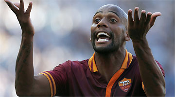 Maicon deve voltar ao futebol brasileiro