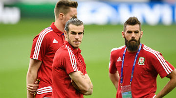 Com três pontos, País de Gales, de Gareth Bale, busca classificação diante dos russos 