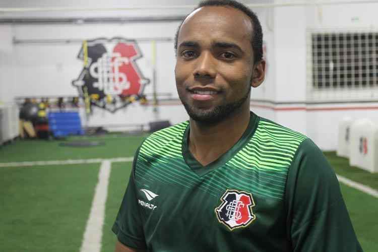  "Estou precisando de uns treinos, mas isso vai ser rapidão", destacou Marion sobre o condicionamento físico