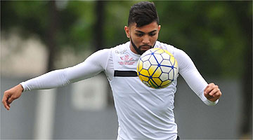 Gabriel, do Santos, é o principal brasileiro na mira dos chineses