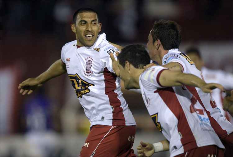 Ramón Ábila marcou 16 gols em 21 jogos nesta temporada e tem média de 0,76gol