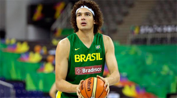 Anderson Varejão exaltou o bom relacionamento com os companheiros de Seleção Brasileira