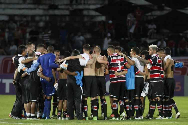 Caso passe de fase contra o Vasco, Santa Cruz perde o direito de disputar a Copa Sul-Americana deste ano