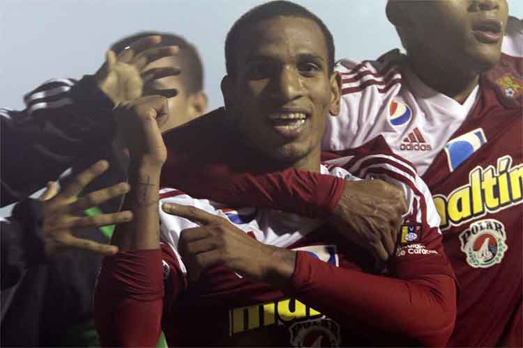 No entendimento dos chilenos, o jogador vai se valorizar no Brasil, gerando dividendos futuramente