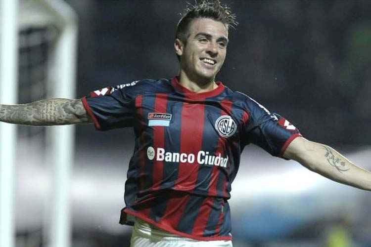 Buffarini se junta aos atacantes Andrés Chávez e Gilberto e ao zagueiro Douglas como novidades no Tricolor
