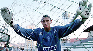 Gomes foi campeão com o Cruzeiro em 2003