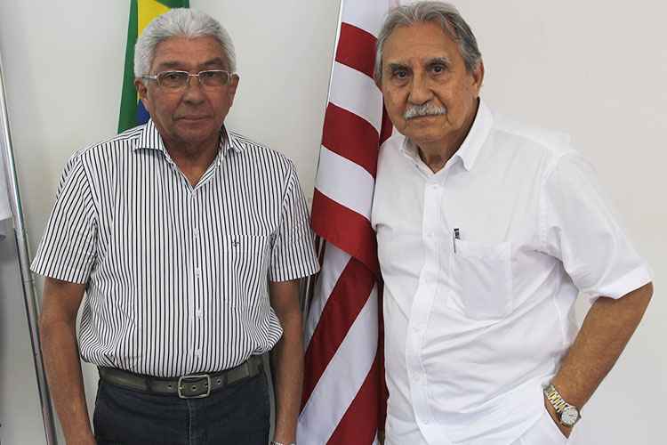 Treinador pernambucano firmou acerto na manhã desta segunda-feira com o presidente Ivan Brondi