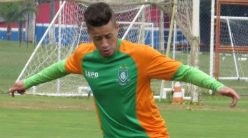 Diego Lopes deve ficar com a vaga no meio, caso Matheusinho não possa atuar no clássico