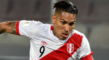 Atacante do Flamengo passou em branco nos dois jogos pela seleção peruana